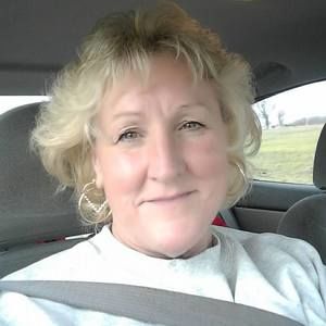 Meet your Posher, Suzanne